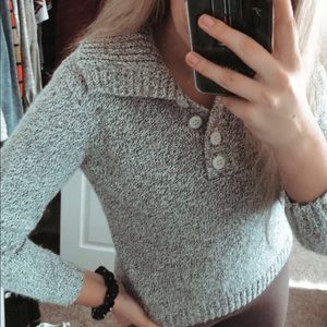 Grey buttoned sweater💫